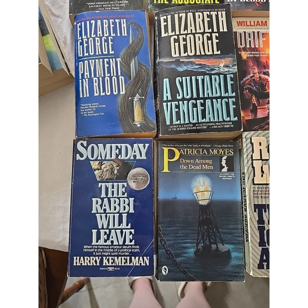 Lot of 9 John Grisham, William Dietz, Elizabeth George Legal Paperback Books